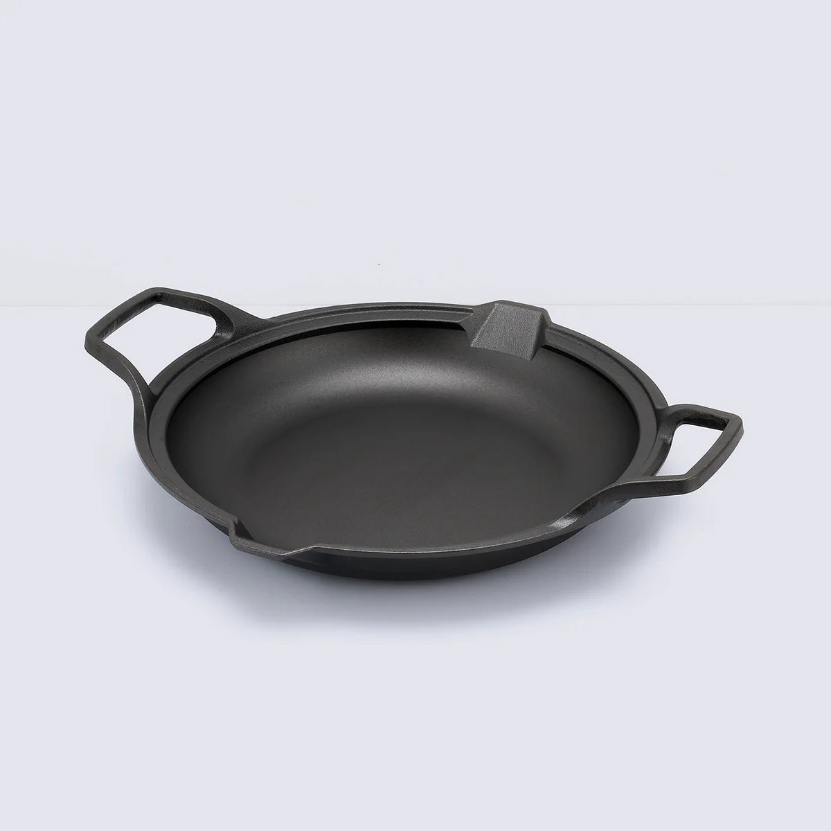 Victoria Signature Classic Cast Iron 13'' Paella Skillet Barbecue grill online shopping