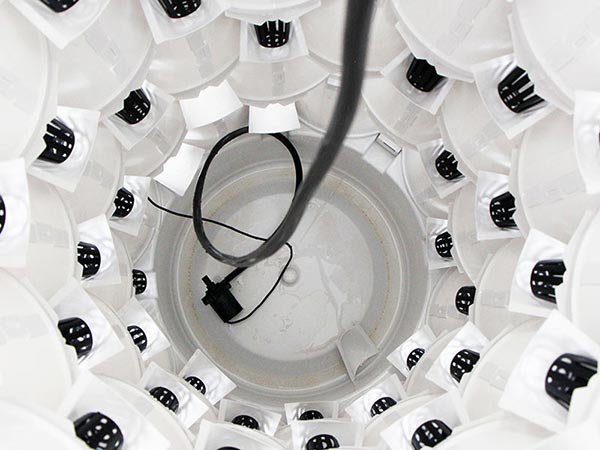 Lyine 80 Pot Vertical Growing Hydroponic Tower with Top to Bottom Flow Water Pump