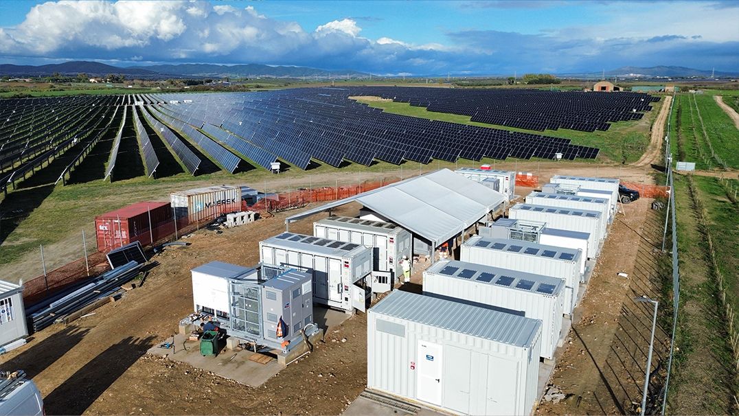LONGi HI-MO9 Edge Anti Dust 630-670M PV Module