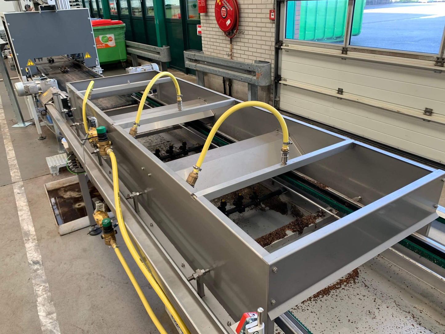 Viscon Watering and Covering Line