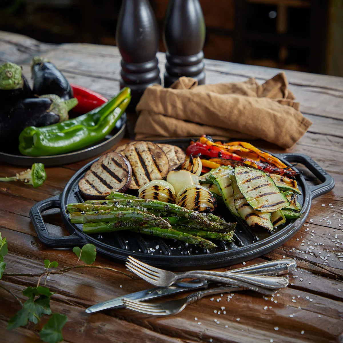 Victoria 12.5'' Round Cast Iron Reversible Grill and Griddle Barbecue grill online shopping