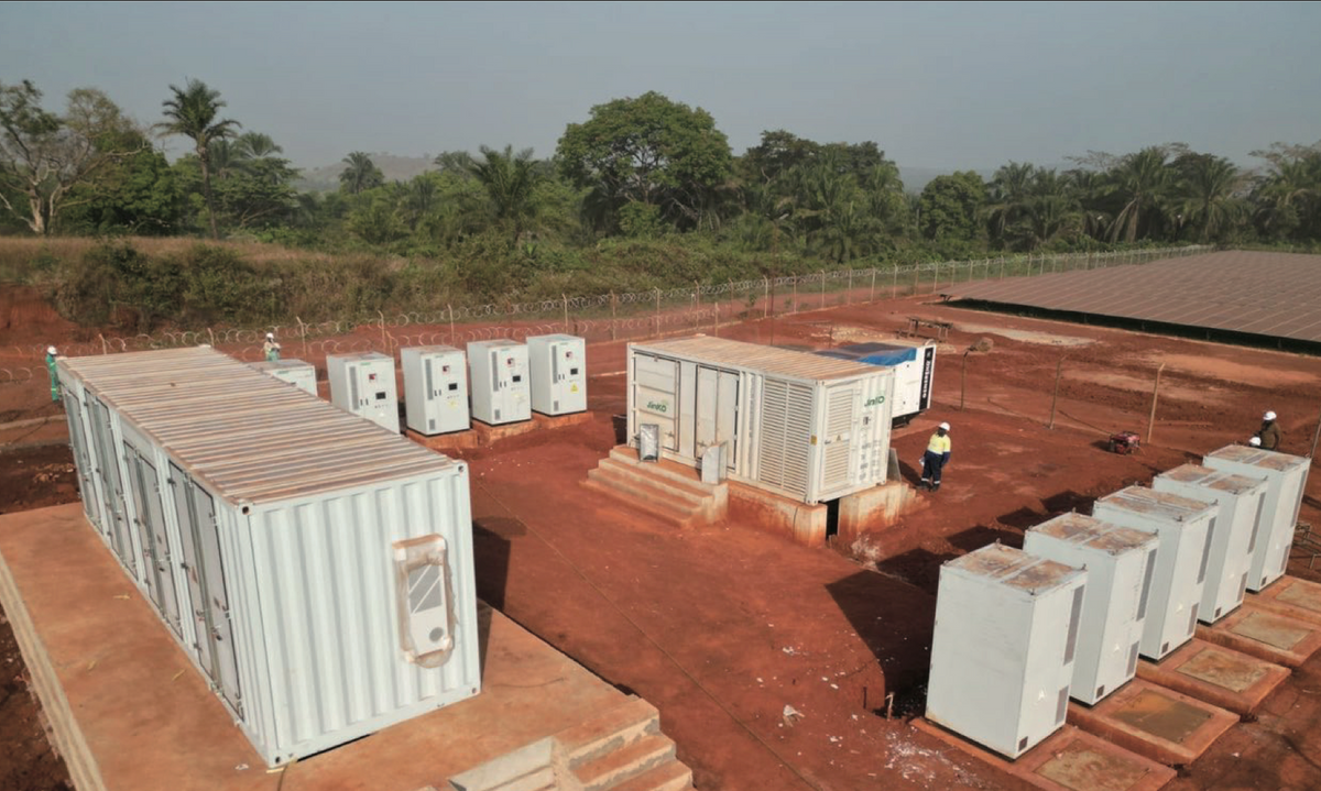 Jinko Solar SunGiga G2 261kWh Energy Storage System