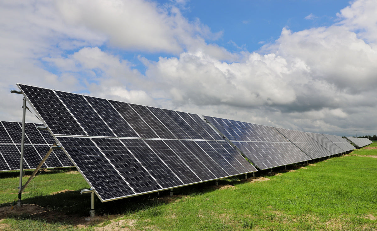 LONGi HI-MO9 Utility 625-660M PV Module
