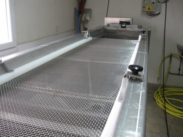 Hardouin Water Spat Sieving automation online shopping