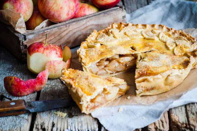 Sweet Sixteen Apple Pie