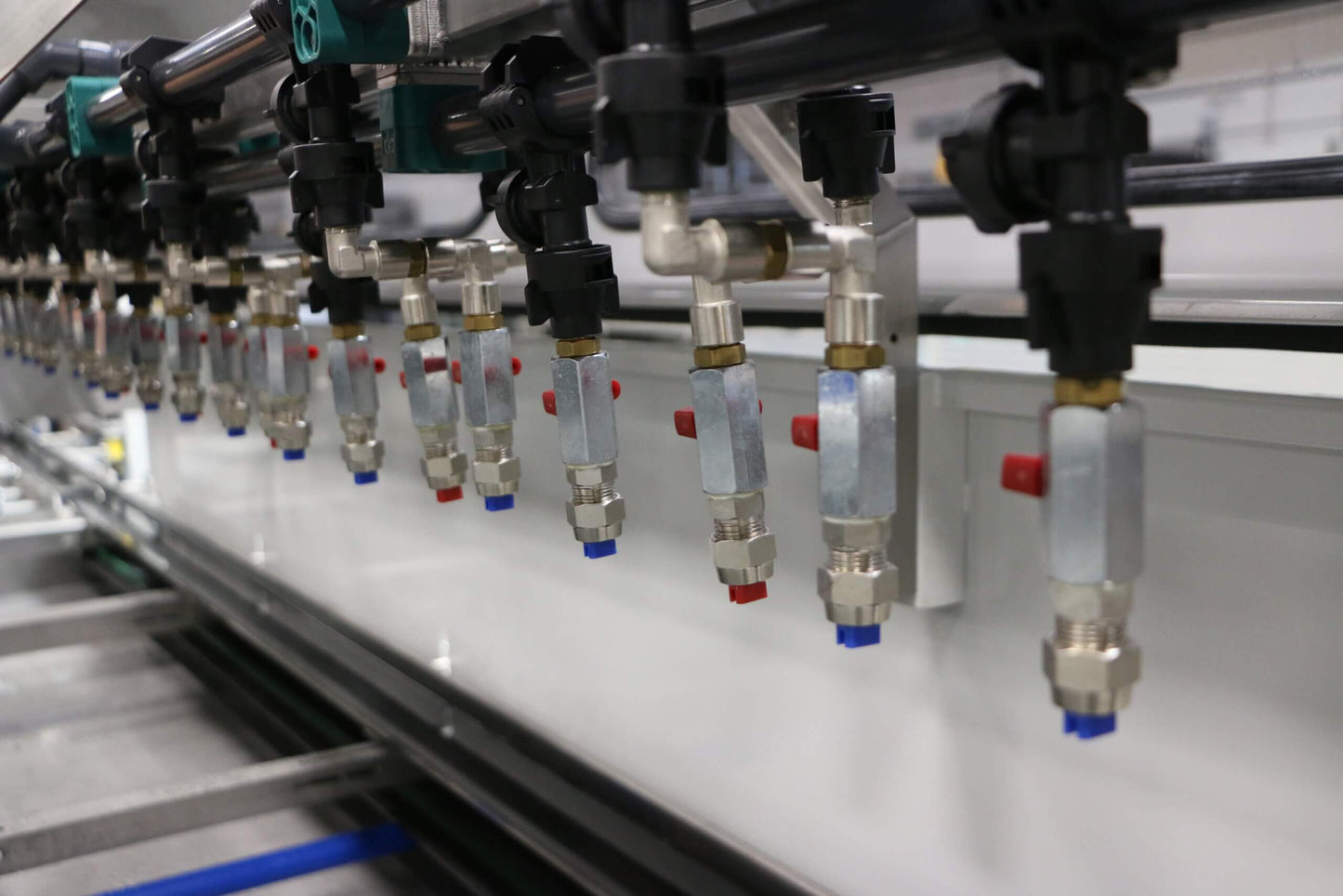 Viscon Watering and Covering Line