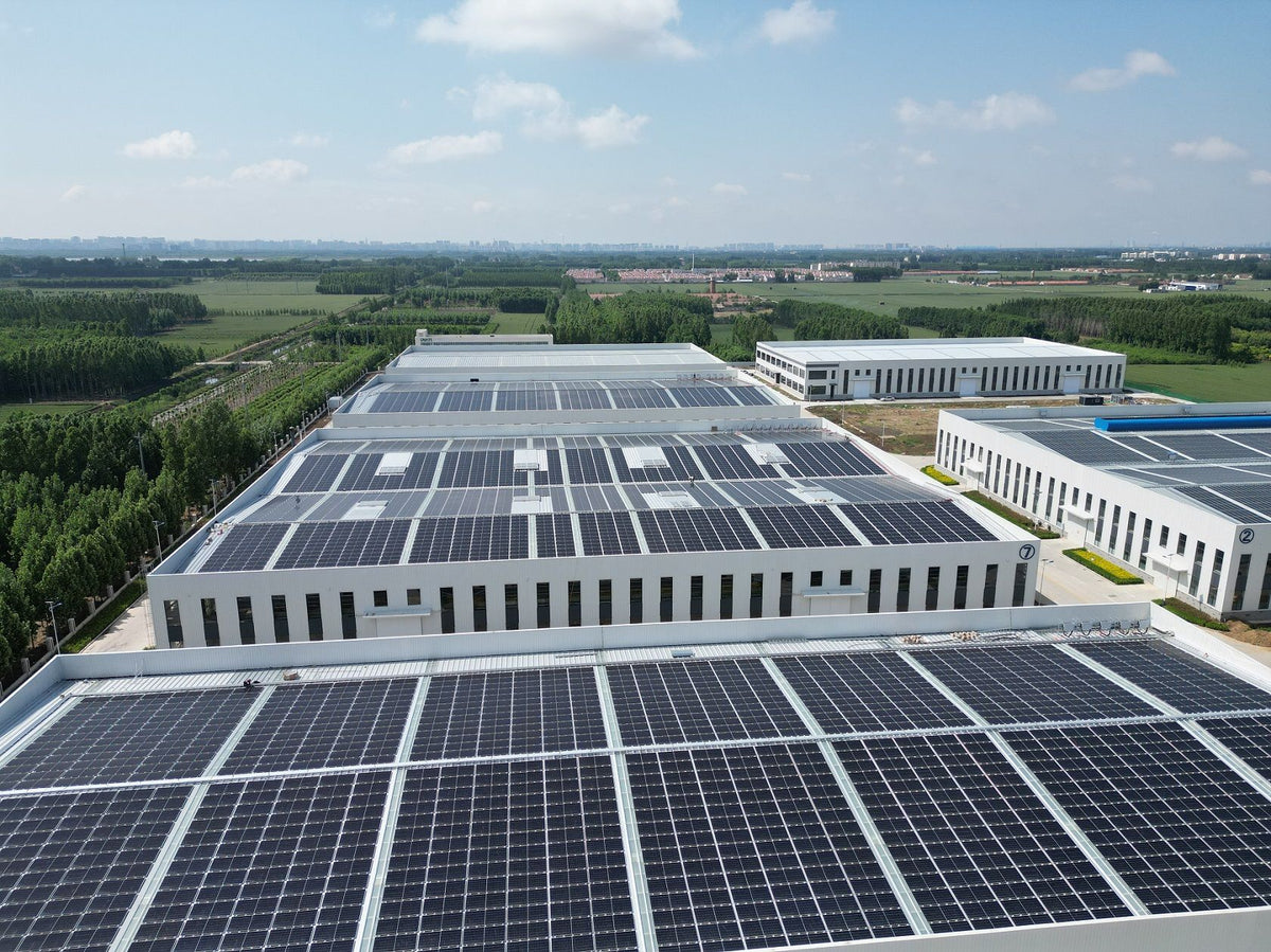 LONGi HI-MOX10 Guardian Anti Dust 640-670M PV Module LR8-66HVDF