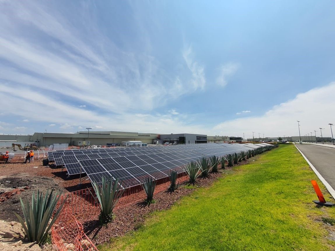 LONGi HI-MO7 595-625M PV Module LR7-72HGD